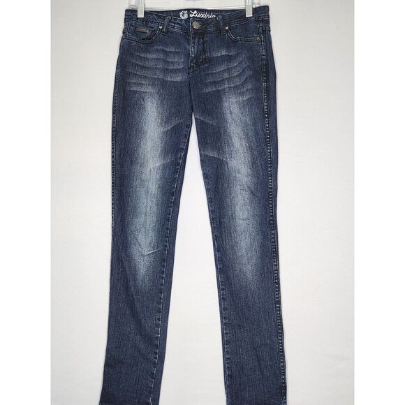 Luxirie Jeans woman Size‎ 9 Straight leg Hearts on pockets - Picture 1 of 12